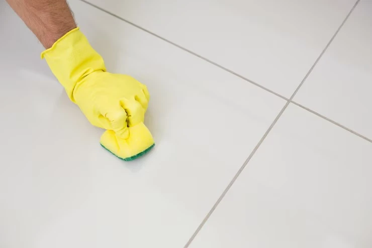 Limpeza de piso branco encardido